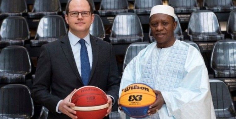 FIBA Başkanı Niang ve Genel Sekreter Zagklis’den basketbol dünyasına mesaj