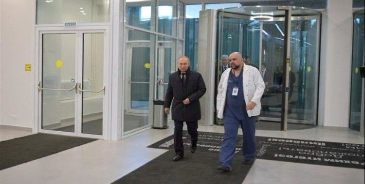 Putin’in ziyaret ettiği hastanenin başhekimi son durumu açıkladı