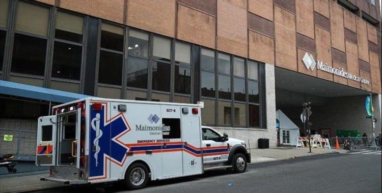 New York'ta Kovid-19 nedeniyle hastaneye kaldırılanların sayısı, bir günde yüzde 40 arttı