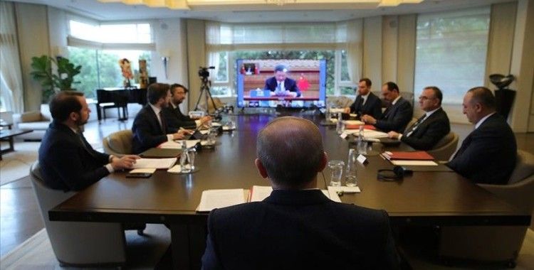 Cumhurbaşkanı Erdoğan G20 Liderler Olağanüstü Zirvesi'ne video konferans yöntemiyle katıldı