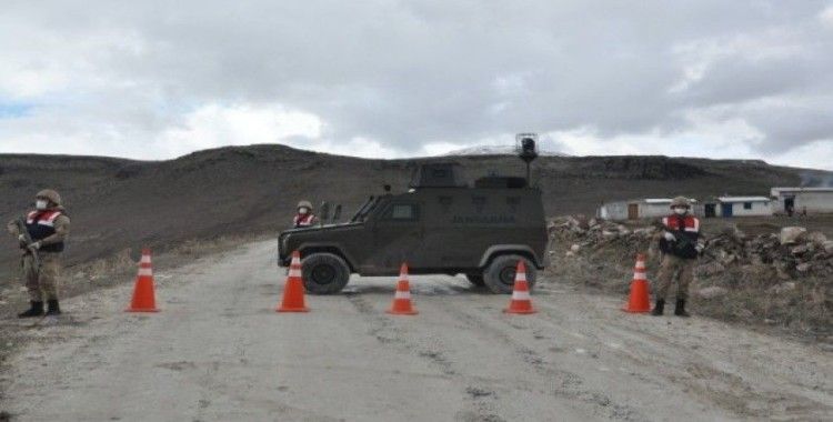 Kars'ta 3 köy ve 1 belde karantinaya alındı