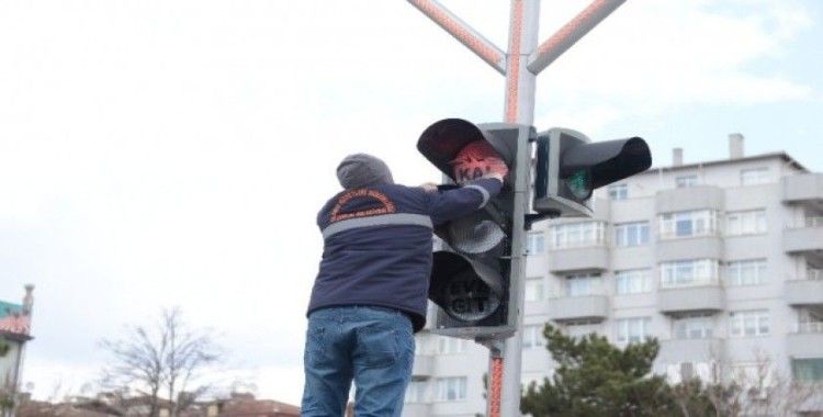 Belediyeden trafikte “koronavirüs” farkındalığı