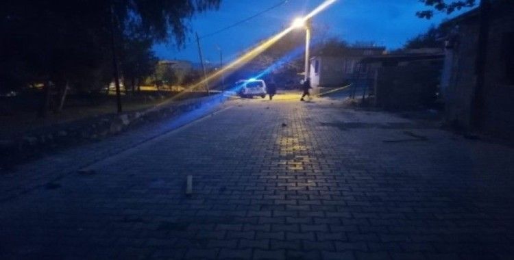 Kozan'da silahlı kavga: 2 yaralı