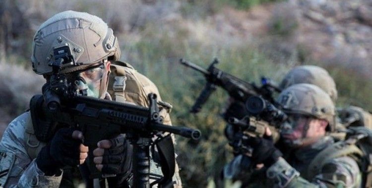 MSB: 'Saldırı girişiminde bulunan 10 PKK/YPG'li terörist etkisiz hale getirildi'