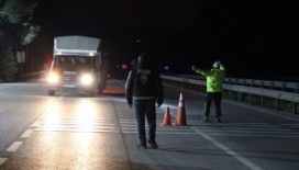 Manisa’ya giriş-çıkışlar durduruldu, belgesi olmayanlar geri döndürüldü