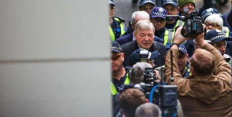Avustralya Yüksek Mahkemesi George Pell'in cinsel taciz mahkumiyetini bozdu
