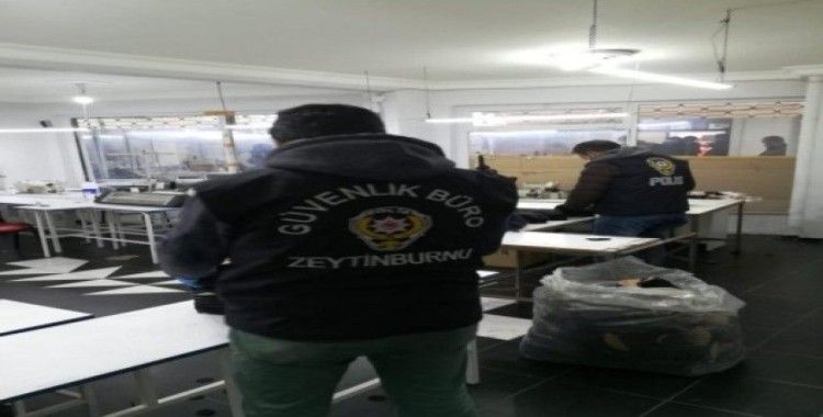 Zeytinburnu’nda kaçak maske operasyonu: 4 atölye mühürlendi