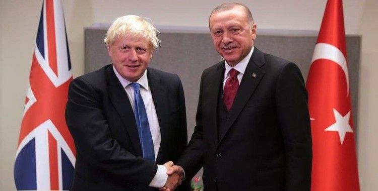 Erdoğan, tıbbi yardım malzemesi ulaştırılan İngiltere Başbakanı Johnson'a mektup gönderdi