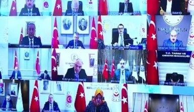 Cumhurbaşkanlığı kabinesi video konferansla toplandı