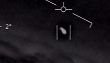 Pentagon üç UFO görüntüsü yayınladı