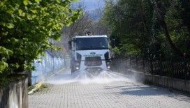 Kartepe’de mahalle temizlikleri sürüyor