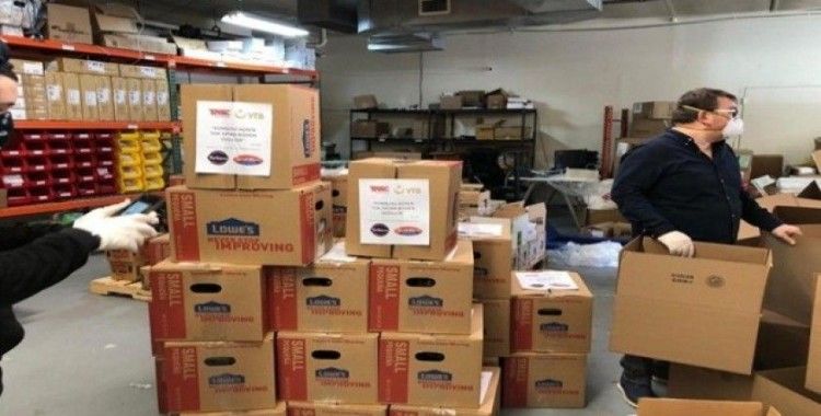 Covid-19'dan etkilenen ABD'de ihtiyaç sahiplerine yardım