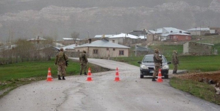 Taziye kurulan mahallede 6 koronavirüslü tespit edildi, 4 mahalle karantinaya alındı