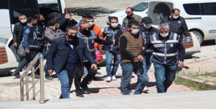 Elazığ’da darp ve çıplak fotoğrafla şantaja 6 tutuklama