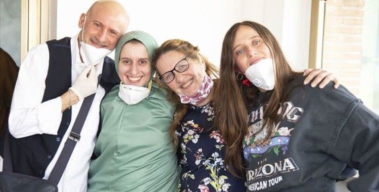 MİT'in kurtardığı İtalyan kız artık Ayşe ismini kullanacağını açıkladı