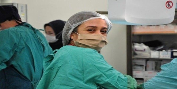 Manisa Şehir Hastanesinden hemşireler gününde anlamlı klip