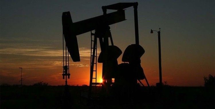 Brent petrolün varili 29,85 dolar