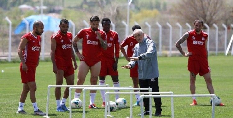 Sivasspor'da testler negatif çıktı