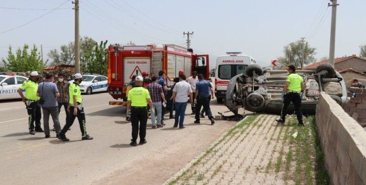 Aksaray'da otomobil takla attı: 1 ölü, 1 ağır yaralı