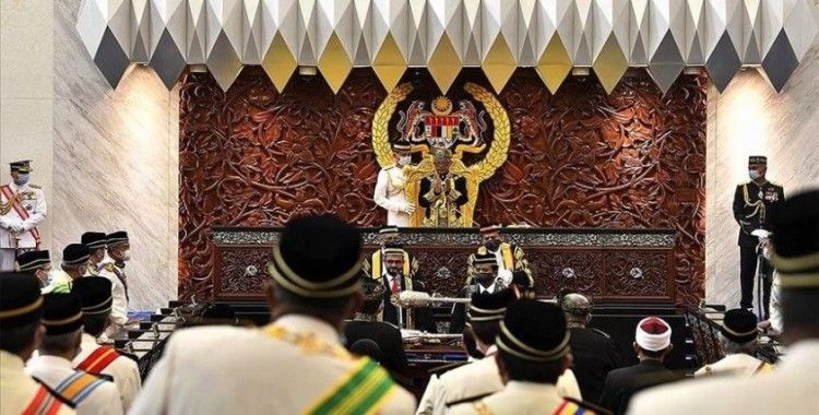 Malezya Parlamentosu Kovid-19 gündemiyle olağanüstü toplandı
