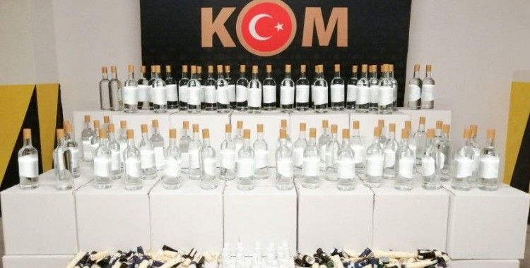Eskişehir'de yüzlerce liste sahte içki üretiminde kullanılabilecek malzeme ele geçirildi