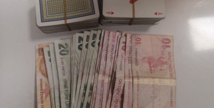  Bağcılar’da derneğe kumar baskını: 29 kişiye 100 bin lira ceza