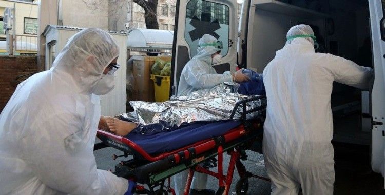 İran'da Kovid-19 nedeniyle ölenlerin sayısı 7 bin 564'e yükseldi