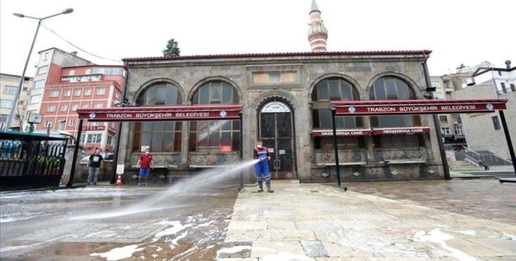 Trabzon'da 1261 cami ve cami dışı alanda cuma namazı kılınabilecek