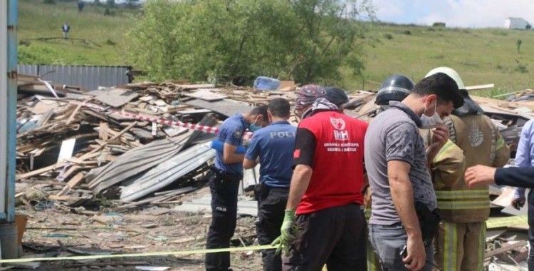 Başakşehir'de fabrikanın kazan dairesinde patlama: 2 ölü