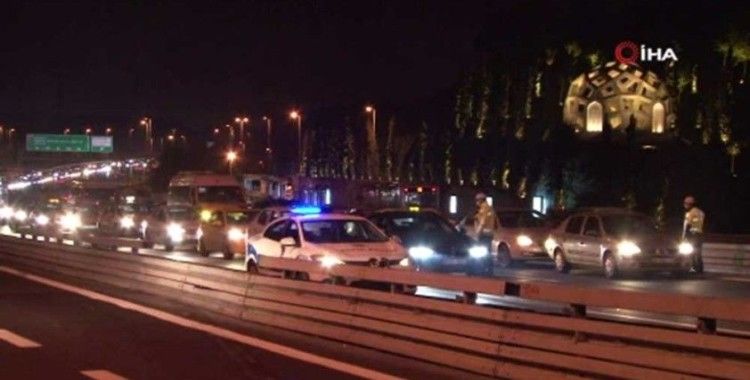 Kısıtlama sonrası 15 Temmuz Şehitler Köprüsü’nde trafik yoğunluğu