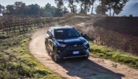 Toyota, RAV4 güvenlik testlerinde zirvede yer aldı 