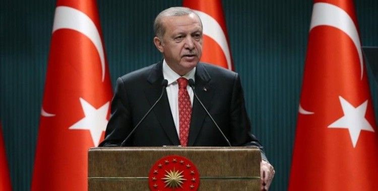 Cumhurbaşkanı Erdoğan: 65 yaş ve üstü vatandaşlar her gün 10.00 ile 20.00 saatleri arasında dışarı çıkabilecekler