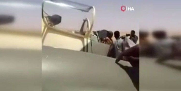 Hafter’e ait savaş uçağı Libya-Nijer sınırına acil iniş yaptı