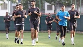 Kupa finalistleri Alanya'da Süper Lig mücadelesinde