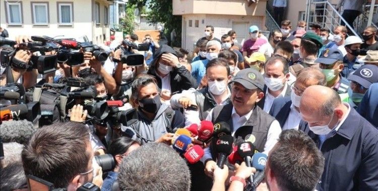 Bakan Pakdemirli: Bursa'daki selde zarar gören köylerimizle alakalı 1 milyon liraya yakın destek getirdik