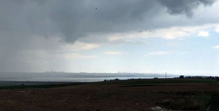 İstanbul'da uyarıların ardından kuvvetli yağmur başladı