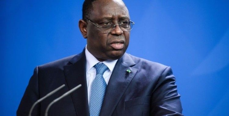 Senegal Cumhurbaşkanı Sall karantinaya alındı