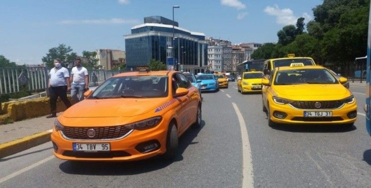 Taksicilerden '5 bin yeni taksi' kararına tepki