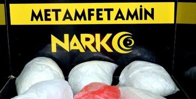 Bitlis'te 3 kilo 34 gram metamfetamin ele geçirildi