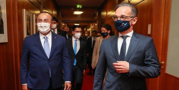 Dışişleri Bakanı Çavuşoğlu: Almanya'nın seyahat uyarısını gözden geçirmesi gerekiyor