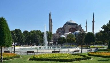 Ayasofya'da karar bekleniyor