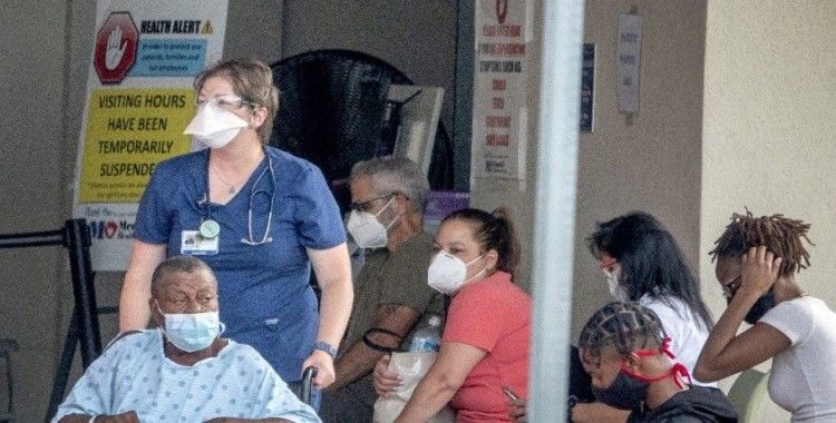 Florida'daki 48 hastanenin yoğun bakım servisinde yer kalmadı