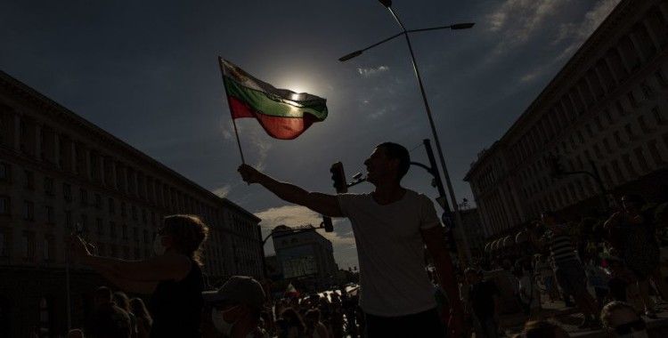 Bulgaristan'da hükümet karşıtı gösteriler büyüyor