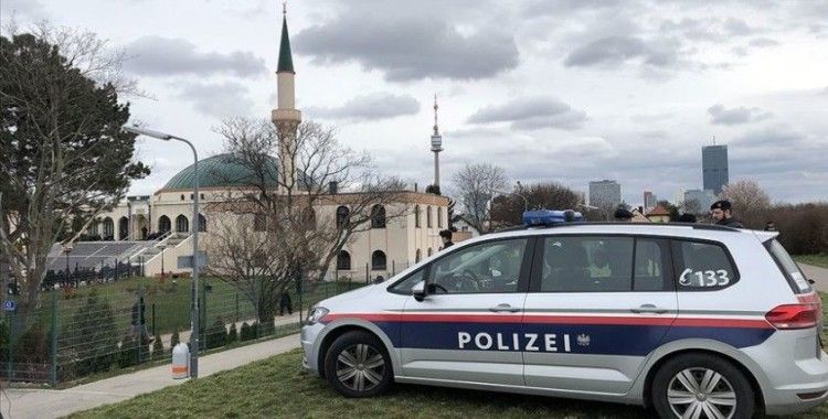 Avusturya 'siyasal İslam' bahanesiyle Müslümanlara ait kurumları fişlemeye hazırlanıyor