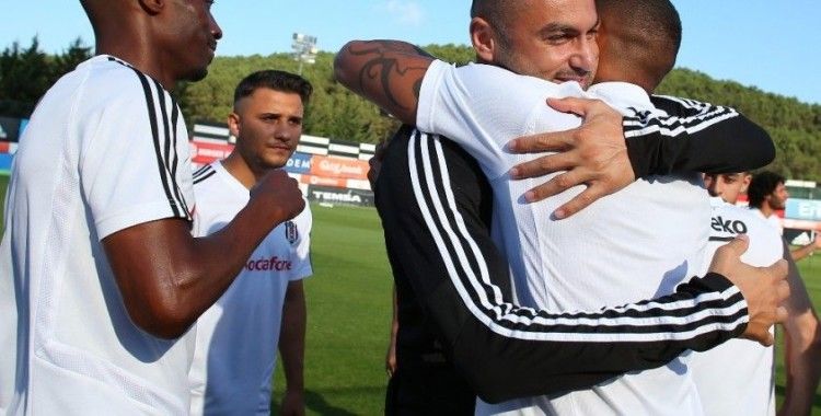 Kevin Prince Boateng, Beşiktaş'a veda etti