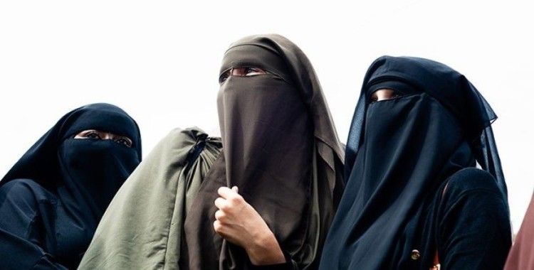 Almanya'nın bir eyaletinde çocuklara burka giydirilmesi yasaklandı