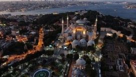 Ayasofya Camii böyle aydınlatıldı