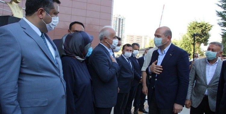 İçişleri Bakanı Soylu, güvenlik toplantısı için Mersin'e geldi