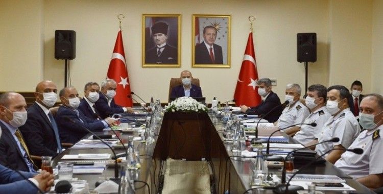 Bakanı Soylu'nun başkanlık ettiği Mersin'deki güvenlik toplantısı sona erdi