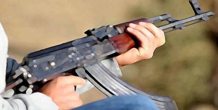 Barış Pınarı, Zeytin Dalı ve Fırat Kalkanı bölgelerinde 3 terörist gözaltına alındı